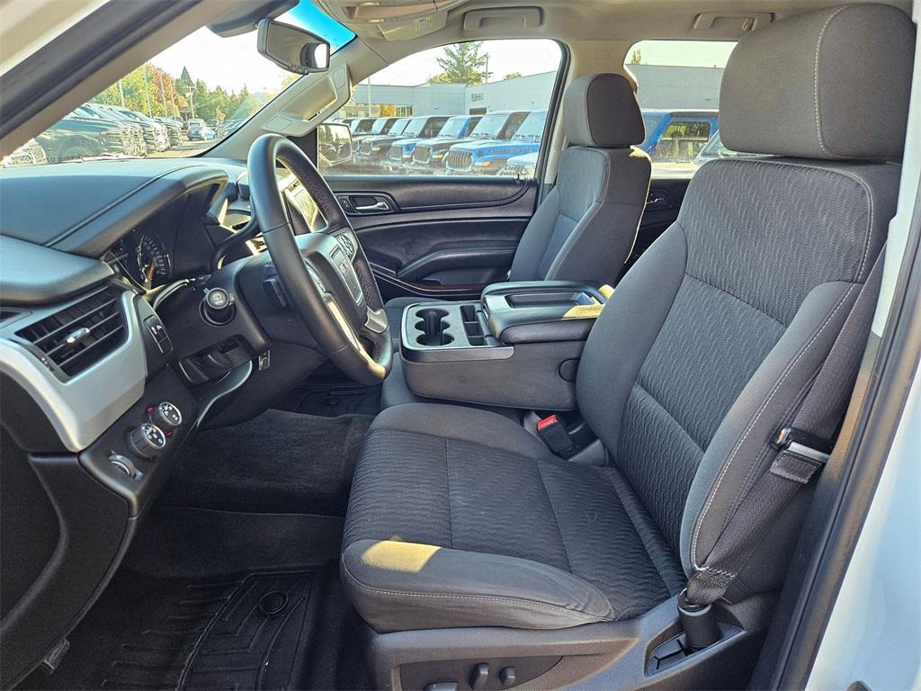 used 2015 GMC Yukon XL car, priced at $19,493