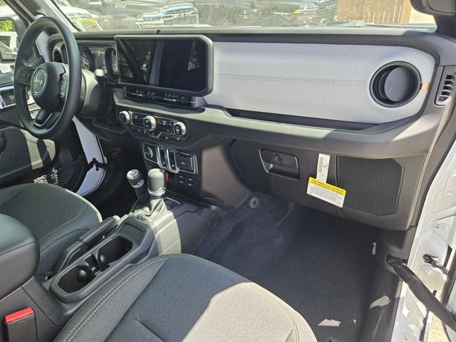 new 2025 Jeep Wrangler car, priced at $31,955