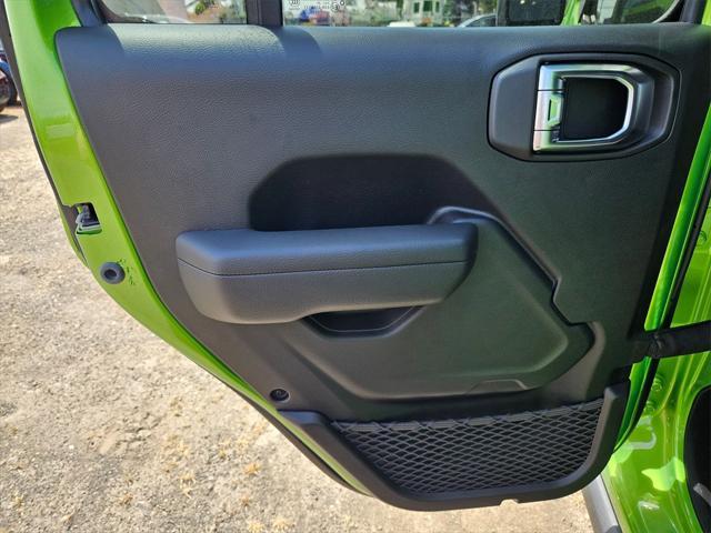 new 2025 Jeep Wrangler car, priced at $53,993