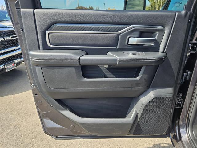 new 2025 Ram 3500 car