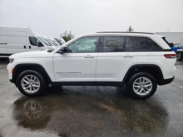 new 2025 Jeep Grand Cherokee car, priced at $37,493