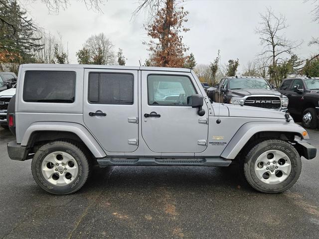 used 2013 Jeep Wrangler Unlimited car, priced at $22,490