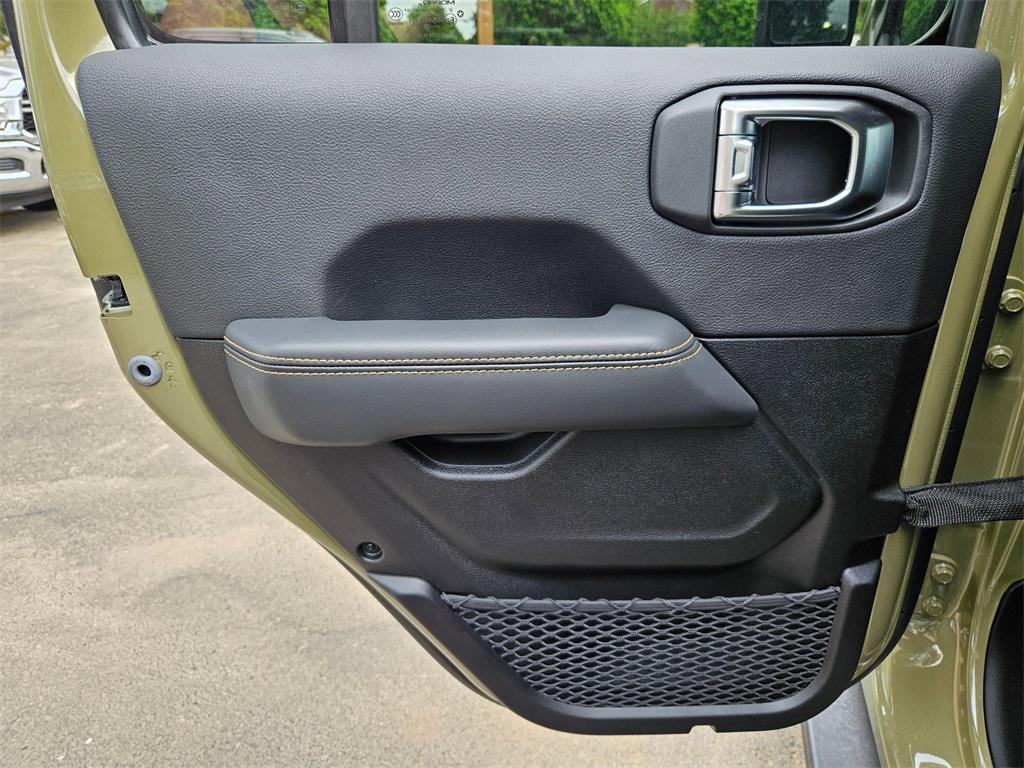 new 2025 Jeep Wrangler car, priced at $98,993