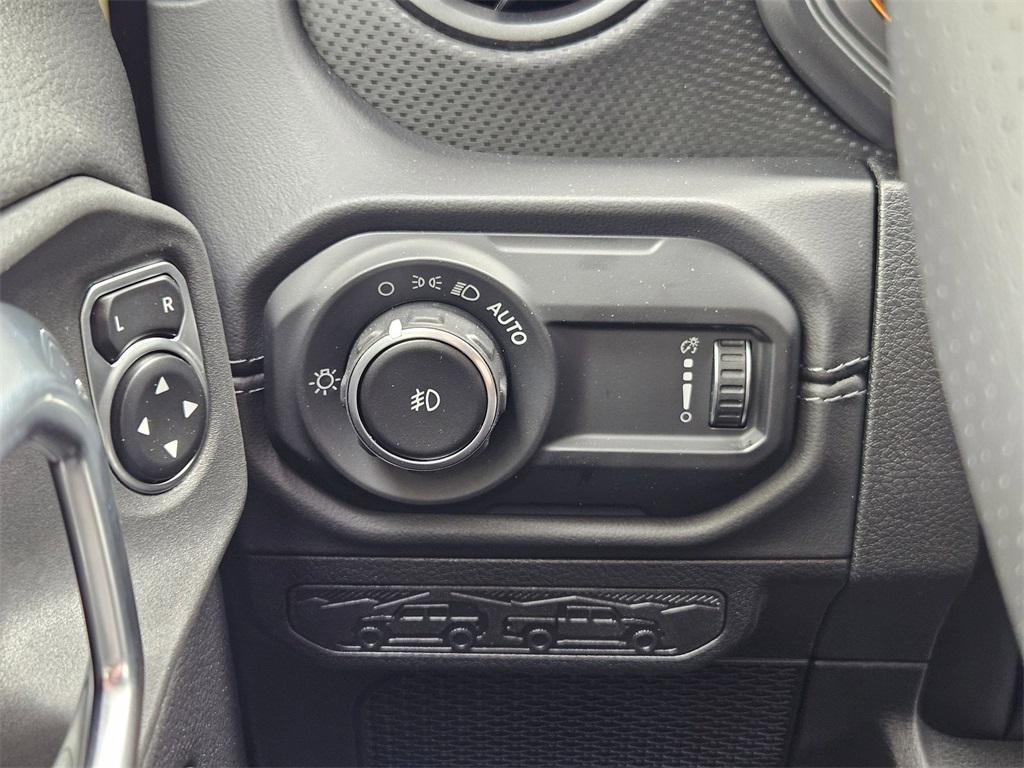 new 2025 Jeep Wrangler car, priced at $98,993