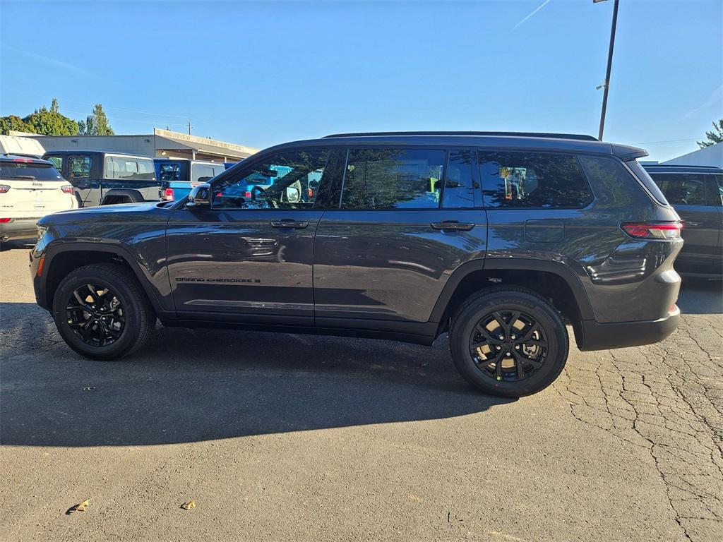 new 2025 Jeep Grand Cherokee L car, priced at $41,493