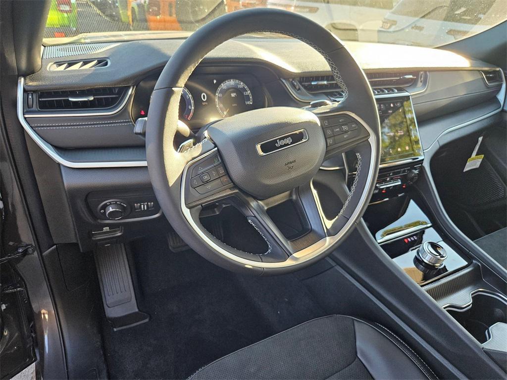 new 2025 Jeep Grand Cherokee L car, priced at $41,493