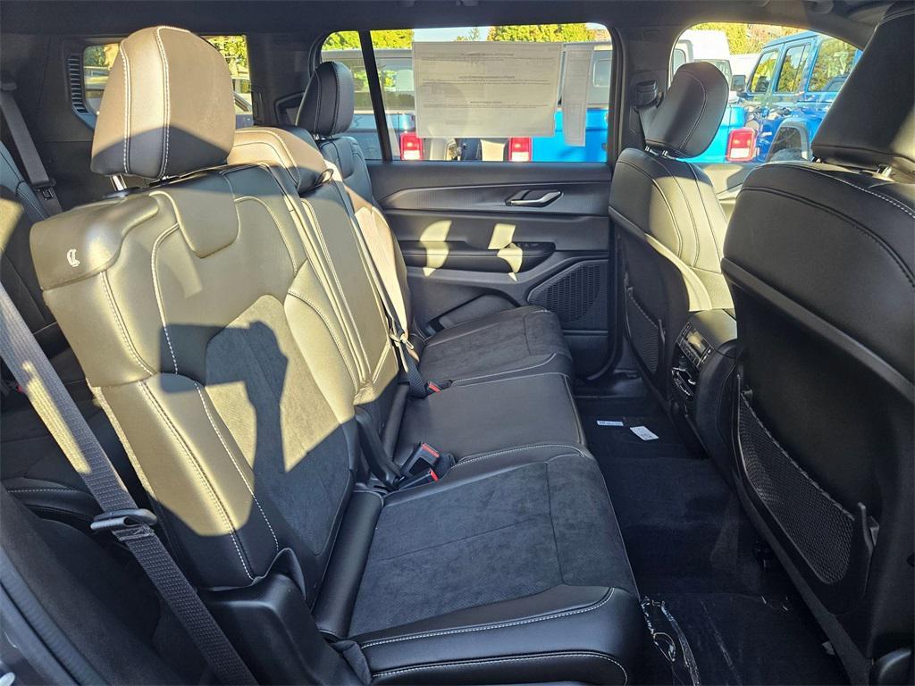 new 2025 Jeep Grand Cherokee L car, priced at $41,493