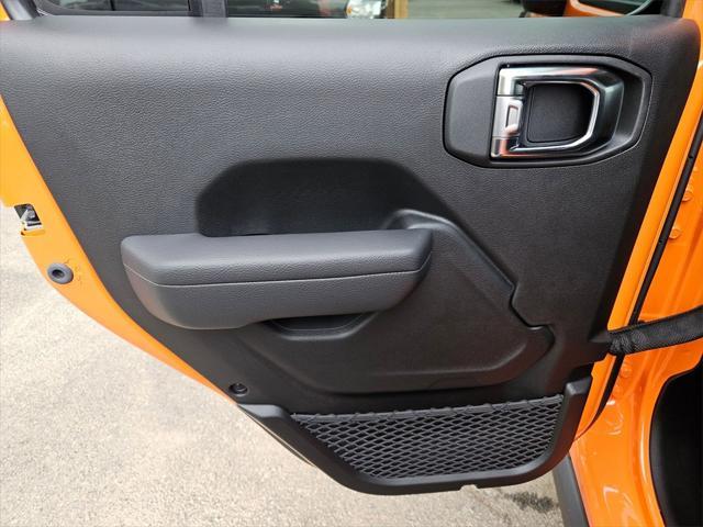 new 2025 Jeep Wrangler car, priced at $48,993
