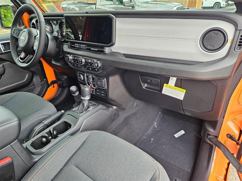 new 2025 Jeep Wrangler car, priced at $48,493