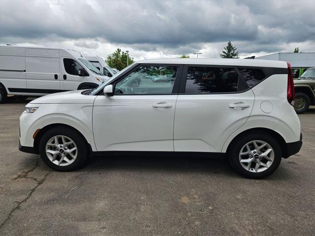 used 2022 Kia Soul car, priced at $18,993