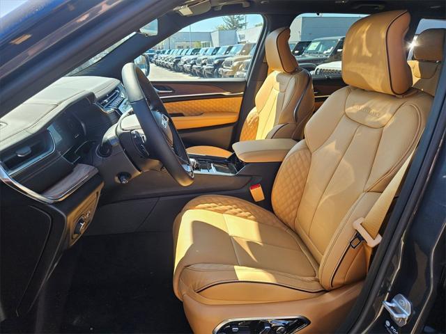 new 2025 Jeep Grand Cherokee car, priced at $59,493