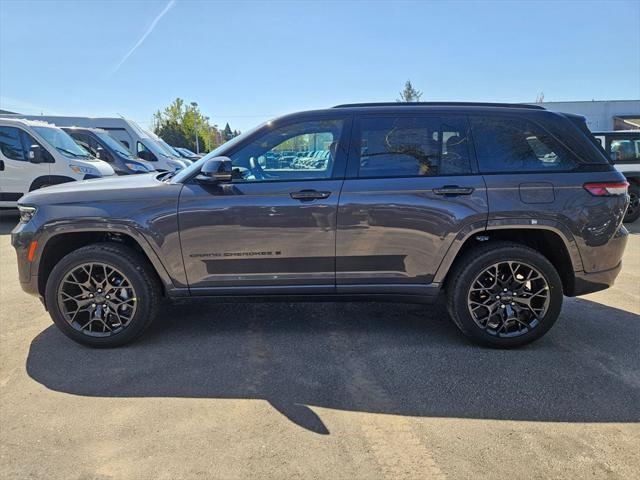 new 2025 Jeep Grand Cherokee car, priced at $59,493