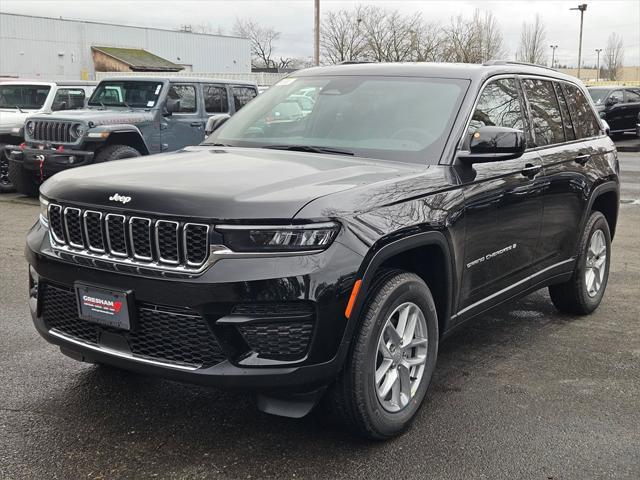 new 2025 Jeep Grand Cherokee car, priced at $37,493