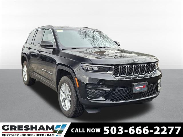 new 2025 Jeep Grand Cherokee car, priced at $35,993