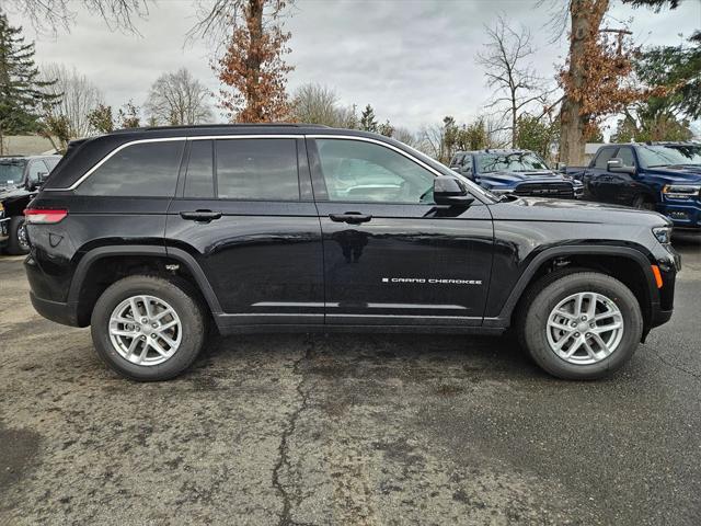 new 2025 Jeep Grand Cherokee car, priced at $37,493