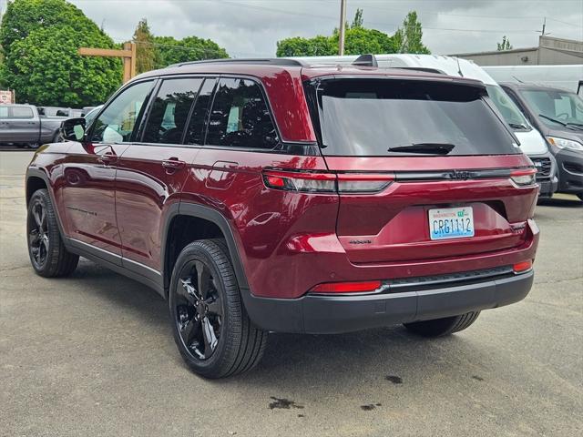 used 2024 Jeep Grand Cherokee car, priced at $40,993