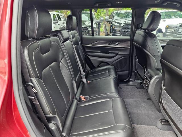 used 2024 Jeep Grand Cherokee car, priced at $40,993