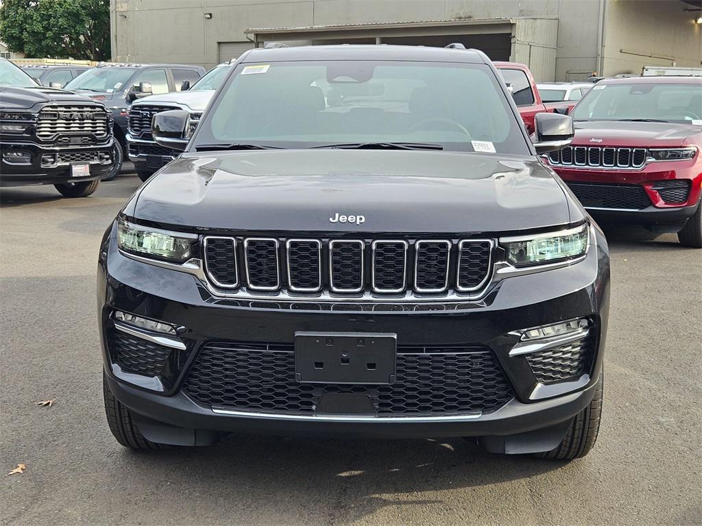 new 2025 Jeep Grand Cherokee car, priced at $39,243