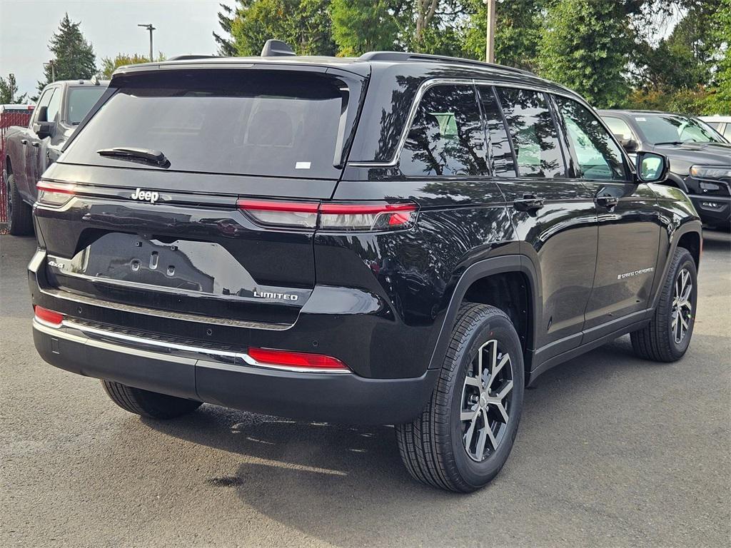 new 2025 Jeep Grand Cherokee car, priced at $39,243