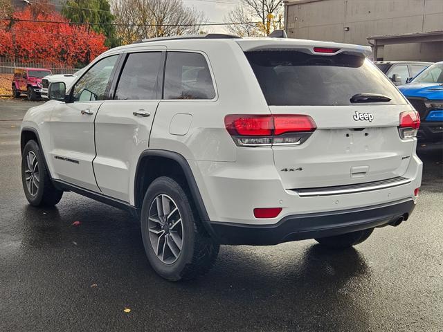 used 2022 Jeep Grand Cherokee car, priced at $25,990