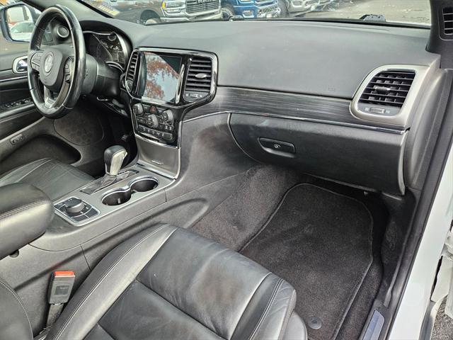 used 2022 Jeep Grand Cherokee car, priced at $25,990