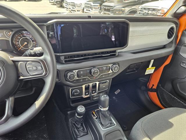 new 2025 Jeep Wrangler car, priced at $40,645
