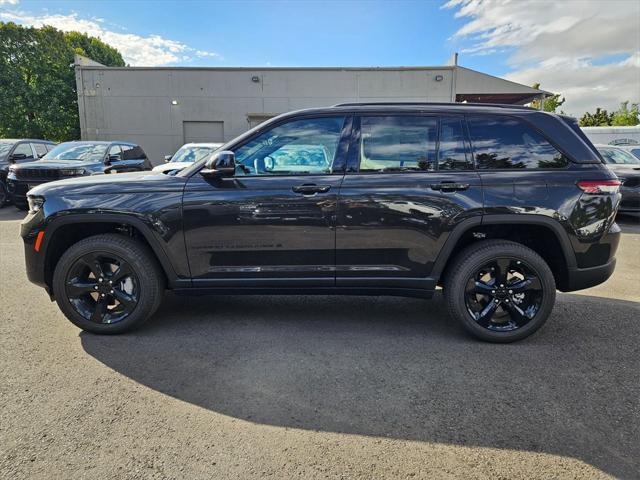 new 2024 Jeep Grand Cherokee car, priced at $47,960