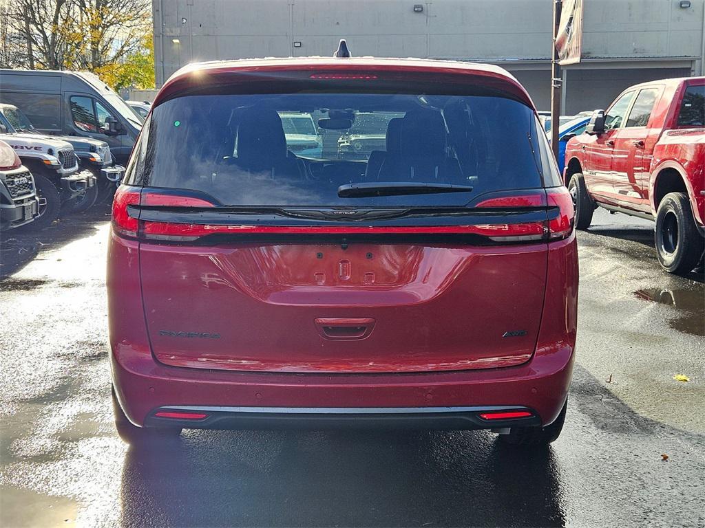 new 2026 Chrysler Pacifica car, priced at $43,993