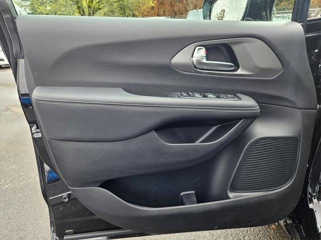 new 2025 Chrysler Voyager car, priced at $37,116