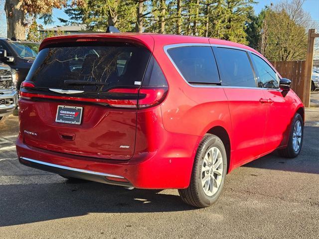 new 2025 Chrysler Pacifica car, priced at $41,993