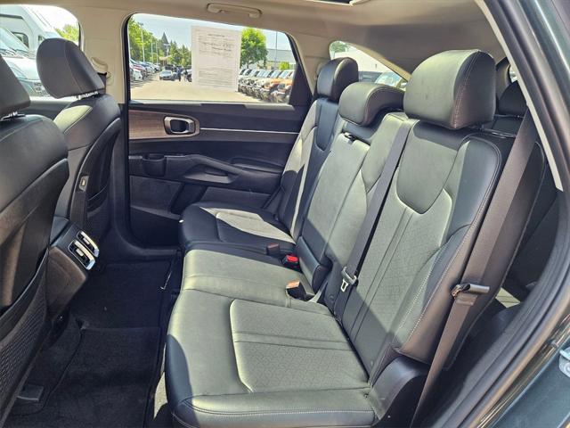 used 2023 Kia Sorento car, priced at $32,993