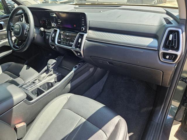 used 2023 Kia Sorento car, priced at $32,993