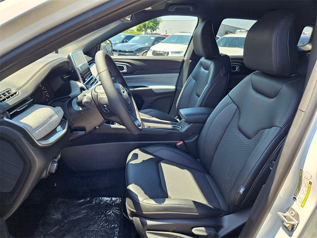 new 2025 Jeep Compass car, priced at $22,493