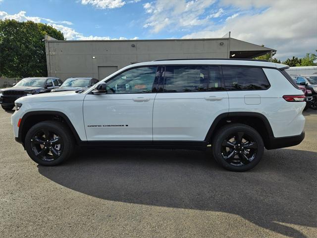 new 2024 Jeep Grand Cherokee L car, priced at $43,993