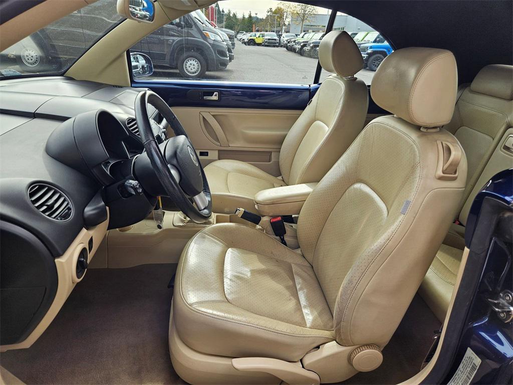 used 2007 Volkswagen New Beetle car, priced at $8,393