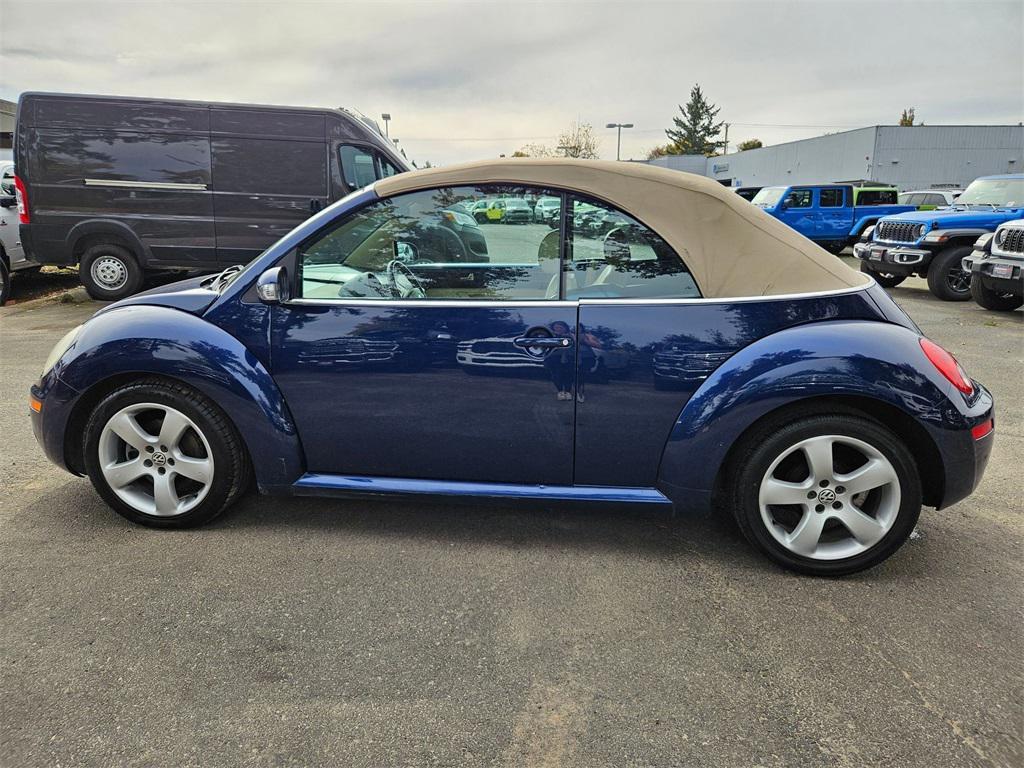 used 2007 Volkswagen New Beetle car, priced at $8,393