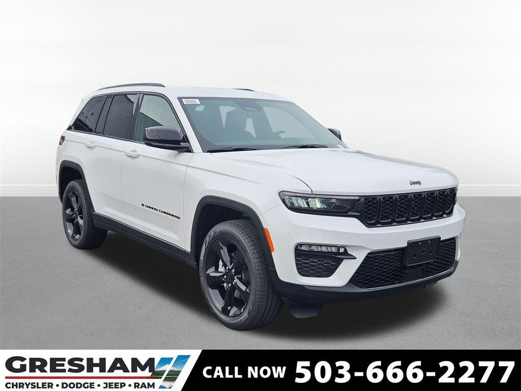 new 2025 Jeep Grand Cherokee car, priced at $44,993