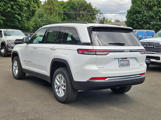 new 2024 Jeep Grand Cherokee car, priced at $37,493