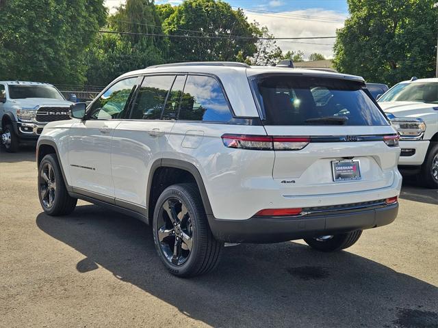 new 2024 Jeep Grand Cherokee car, priced at $38,493