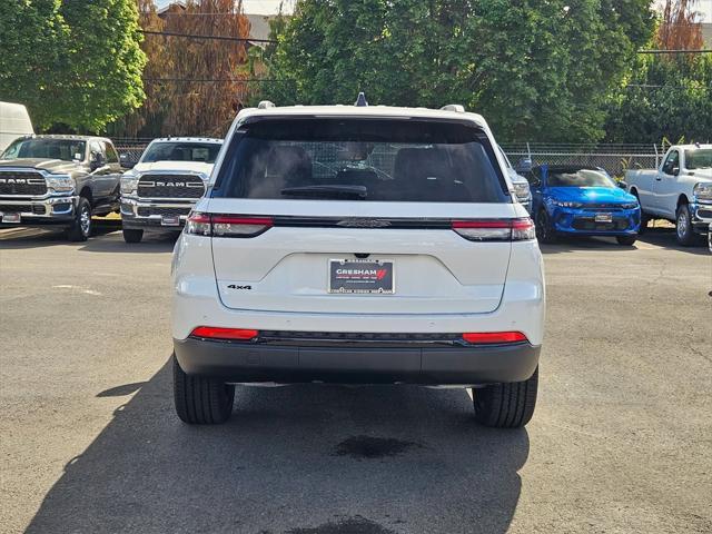 new 2024 Jeep Grand Cherokee car, priced at $38,493