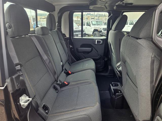 new 2025 Jeep Gladiator car, priced at $38,243