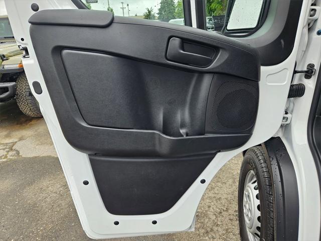 new 2025 Ram ProMaster 2500 car, priced at $44,993