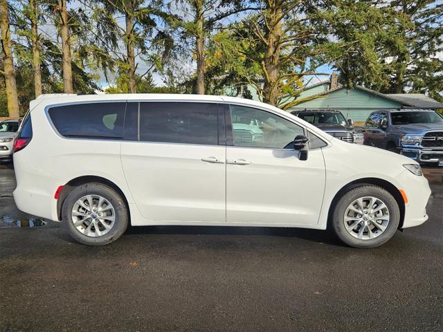 new 2025 Chrysler Pacifica car, priced at $42,493