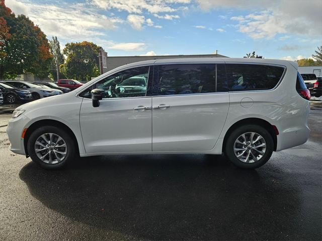 new 2025 Chrysler Pacifica car, priced at $42,493