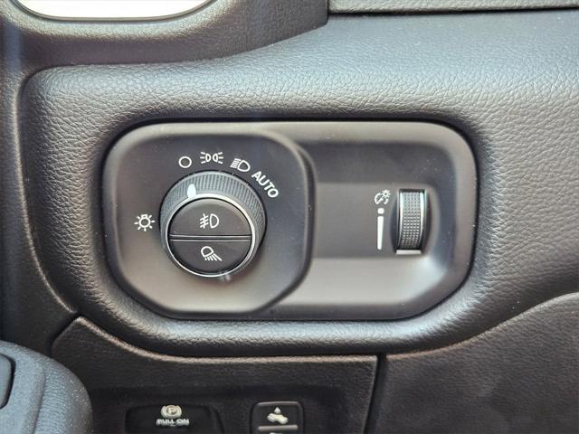 new 2025 Ram 1500 car, priced at $45,993