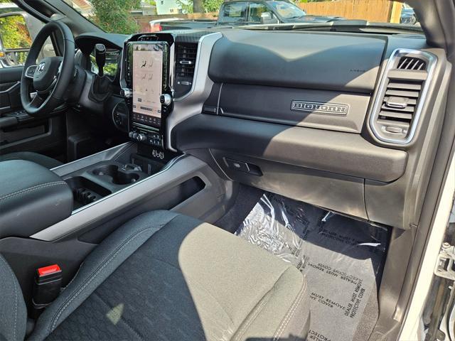 new 2025 Ram 3500 car, priced at $80,725