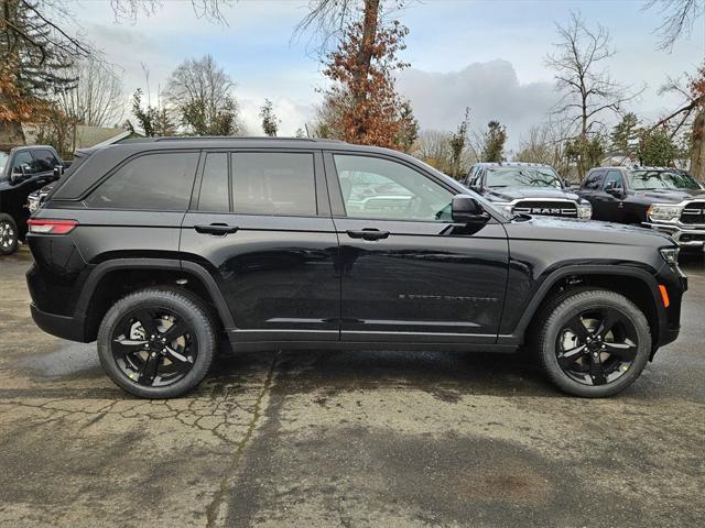 new 2025 Jeep Grand Cherokee car, priced at $48,493