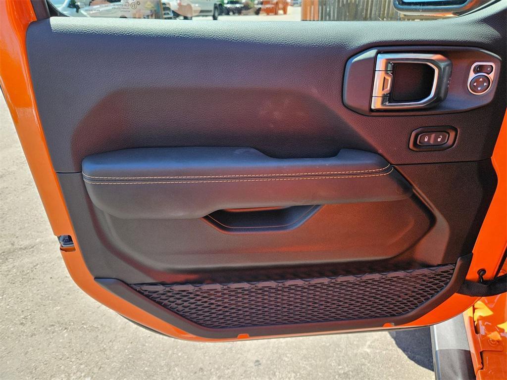 new 2025 Jeep Wrangler car, priced at $101,993
