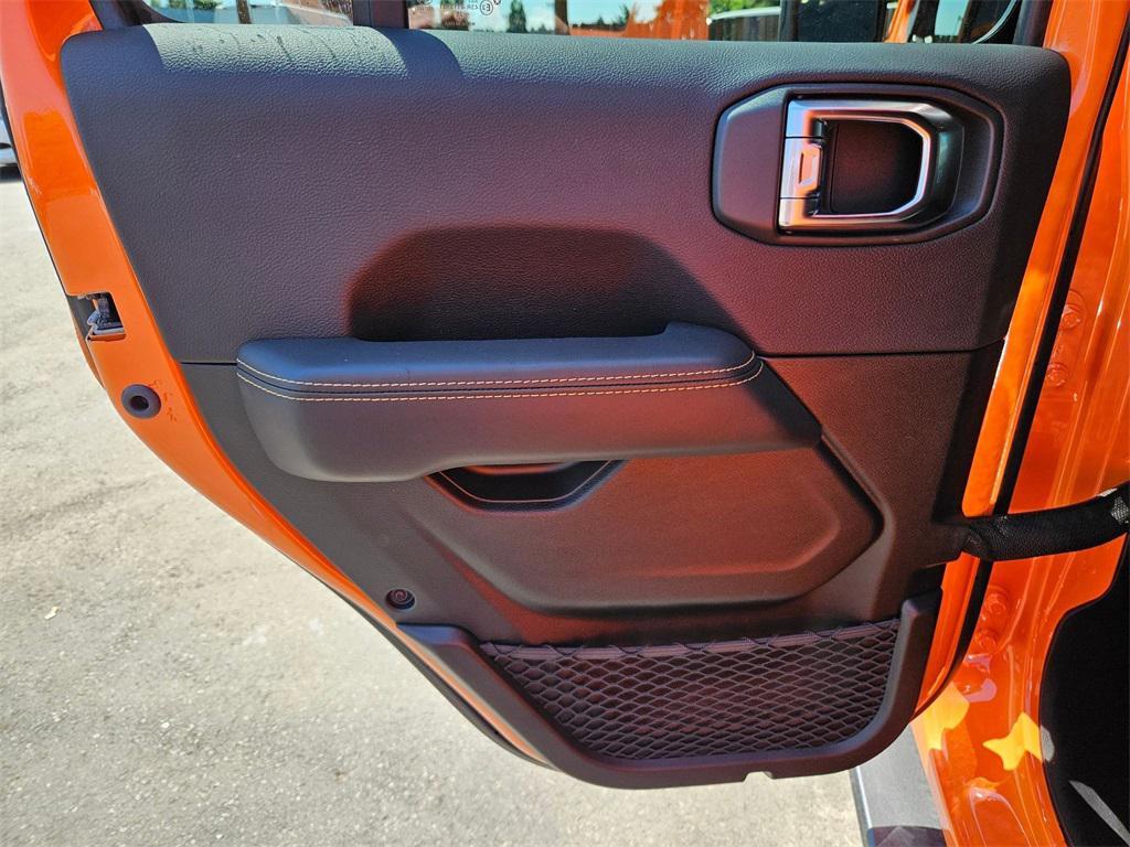 new 2025 Jeep Wrangler car, priced at $101,993