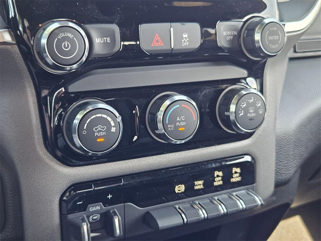 new 2025 Ram 2500 car, priced at $62,788
